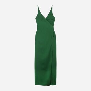 Robe verte en satin de la marque THE ARE